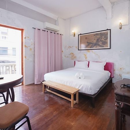 Mitr Inn Yaowarat Banguecoque Exterior foto